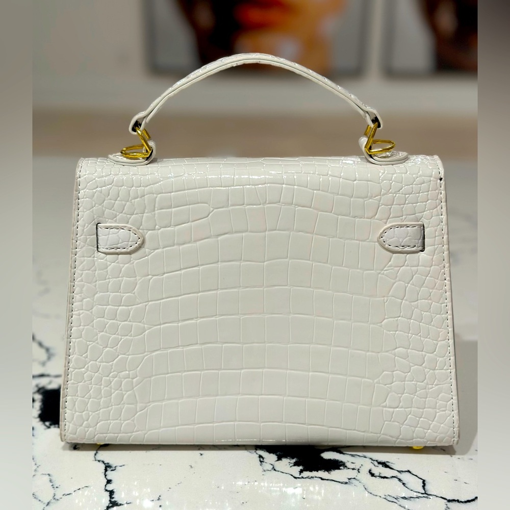 Small White Crocodile Texture Effect Mini Handbag - image 5